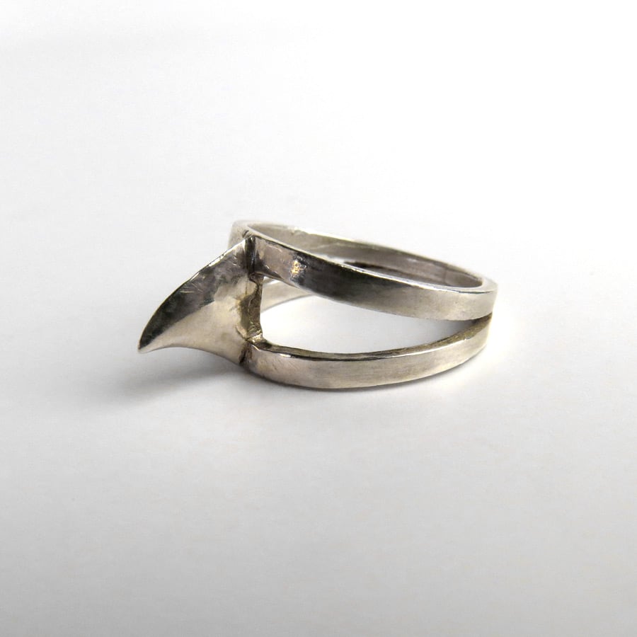 Image of Mini Thorn Ring