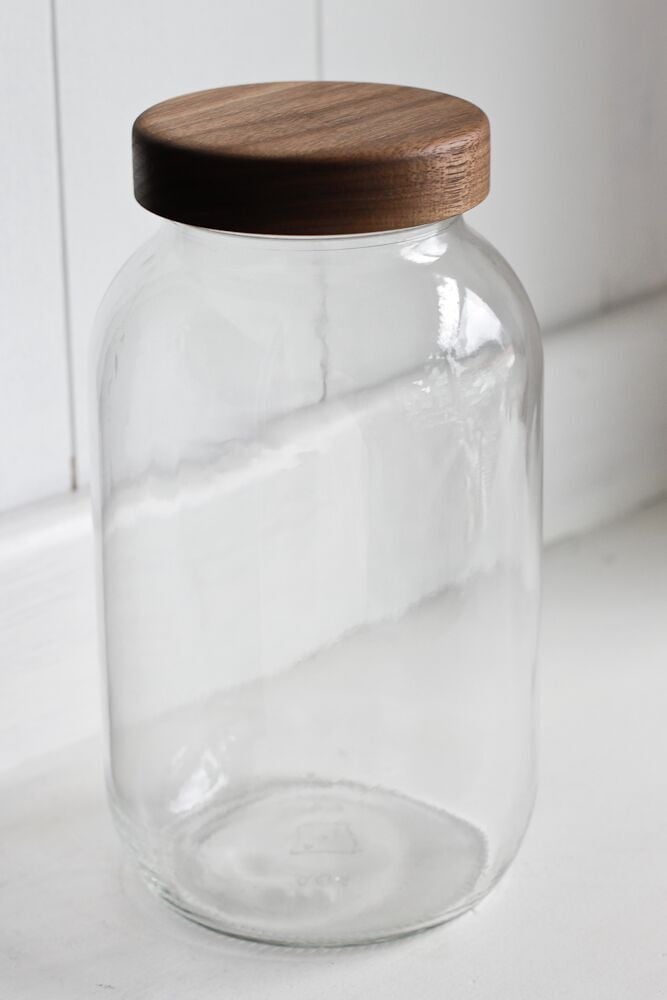 Half Gallon (64 oz.) Mason Jar with Walnut Lid / Turnco Wood Goods
