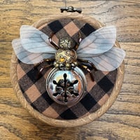 Image 1 of Bumbellbee (b, 3 inches)