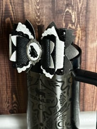 Image 4 of Deadly Damask Black and White Tumbler Straw Topper Bow