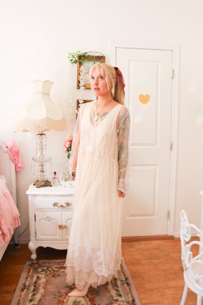 Image of WOW Vintage Off White Magnet Art By Lynn Yang Prairie Dress with Lace Layering (Large)