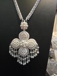 Image 5 of Pikun Blossom necklace set