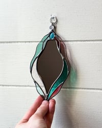 Image 5 of Spring Queen (mini)