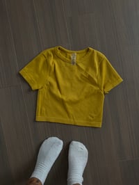 yellow crop top (sz med)