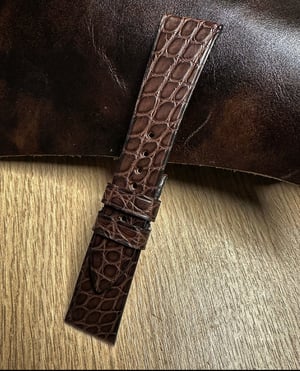 Image of Vintage Brown Alligator classic watch strap