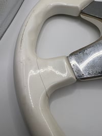 Image 6 of junis steering wheel white