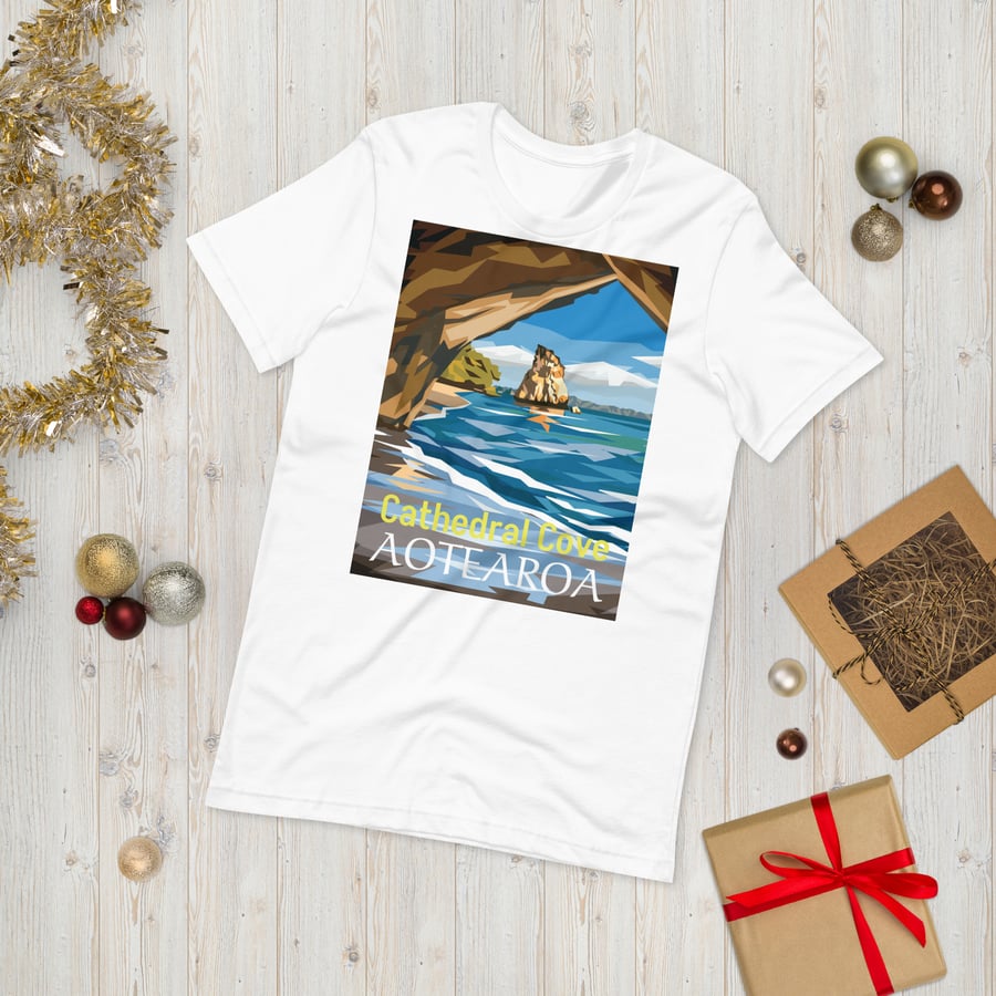 Image of Cathedral Cove, NZ Tee 