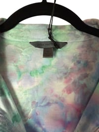 Image 8 of ♻️ UPCYCLED XL Men's John Varvatos Knit Shirt in Soft Ice Dye