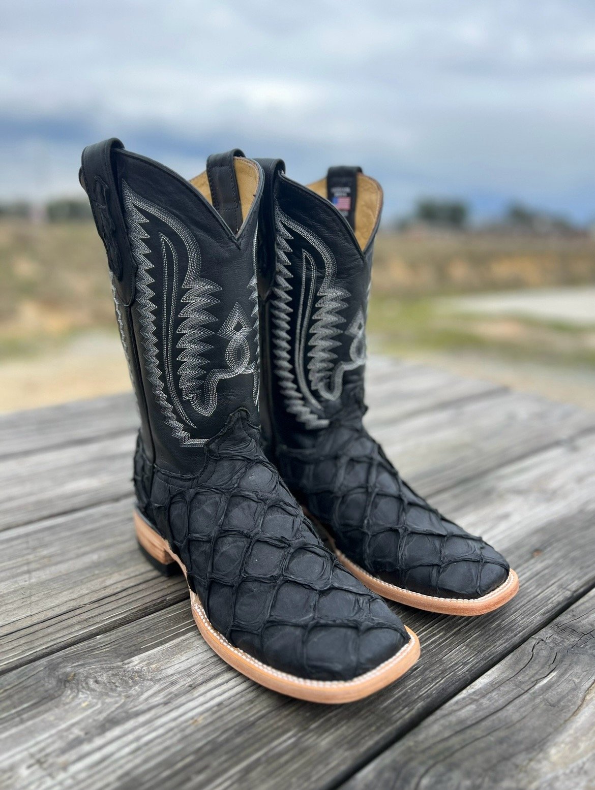 Men’s Big Bass Matte Black Fish Scale Boots | El Zacatecas Western Wear