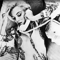 Image 21 of Marylin Monroe The Legend and the Truth 