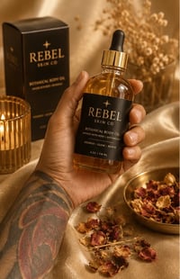 Image 1 of Luxurious Body Oil