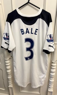 Image 8 of Tottenham Hotspur “BALE 3” 2010/11 Home Shirt + PL patches (L)