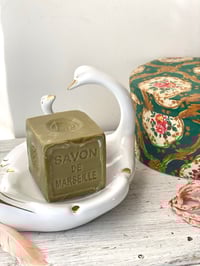 Image 4 of Vide-poches en céramique - cygnes