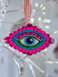 Mystic Eye Ornament 10