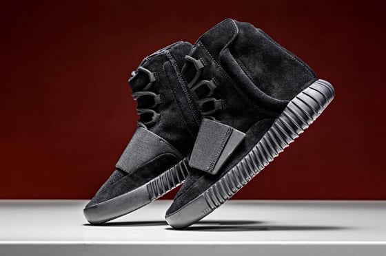 Image of Yeezy Boost 750 Black