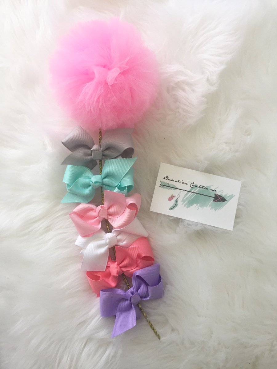 Image of ||| IN STOCK ||| Gift Pack - 6 Annaleise bow clips + pom pom wand
