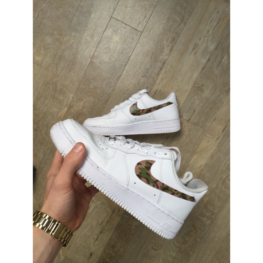 Image of Nike Air Force 1 Camo Tick