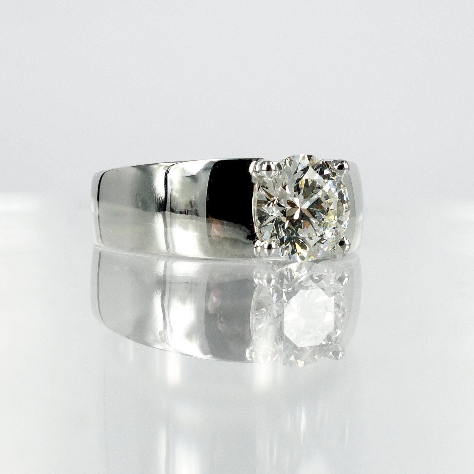 Modern Floating Solitaire Diamond Ring Pilkington Jewellers    DSC8263 Copy 