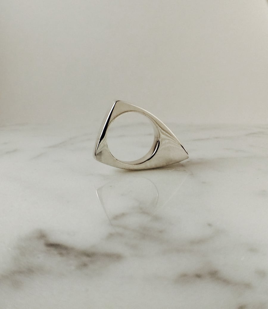 Image of Arrow Ring