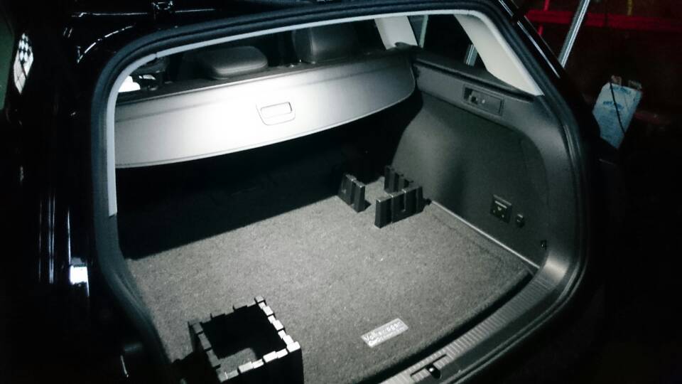 Image of Entire Trunk Housing for Volkswagen GTI/Golf/Passat/CC/EOS Bright Error Free Plug and Play