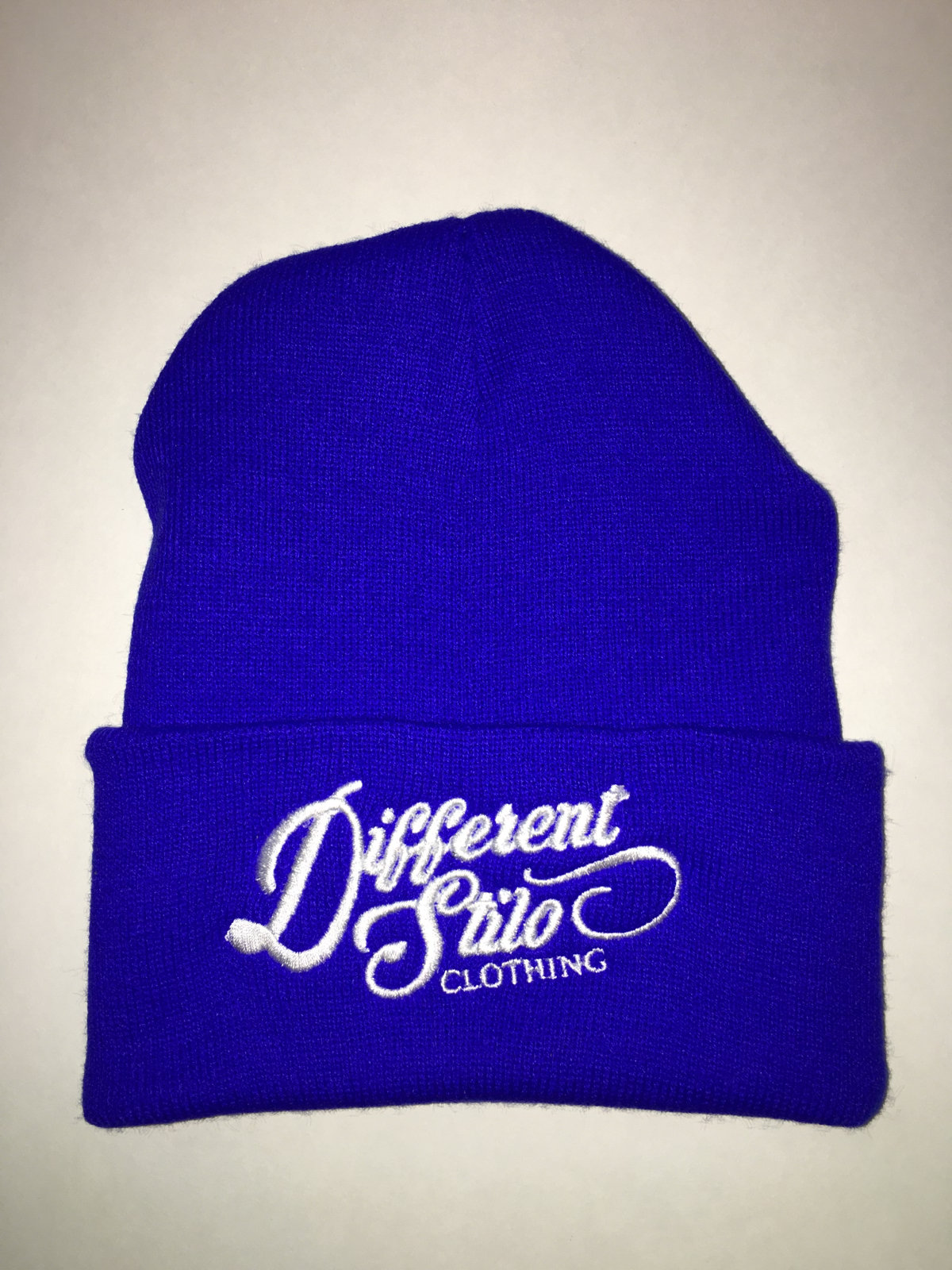 Image of Different Stilo "Blue & White" Beanie