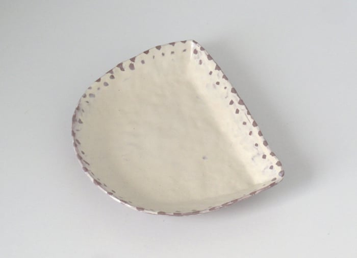 Image of dots arc plate