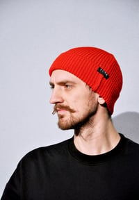 WOOLEN BEANIE Red