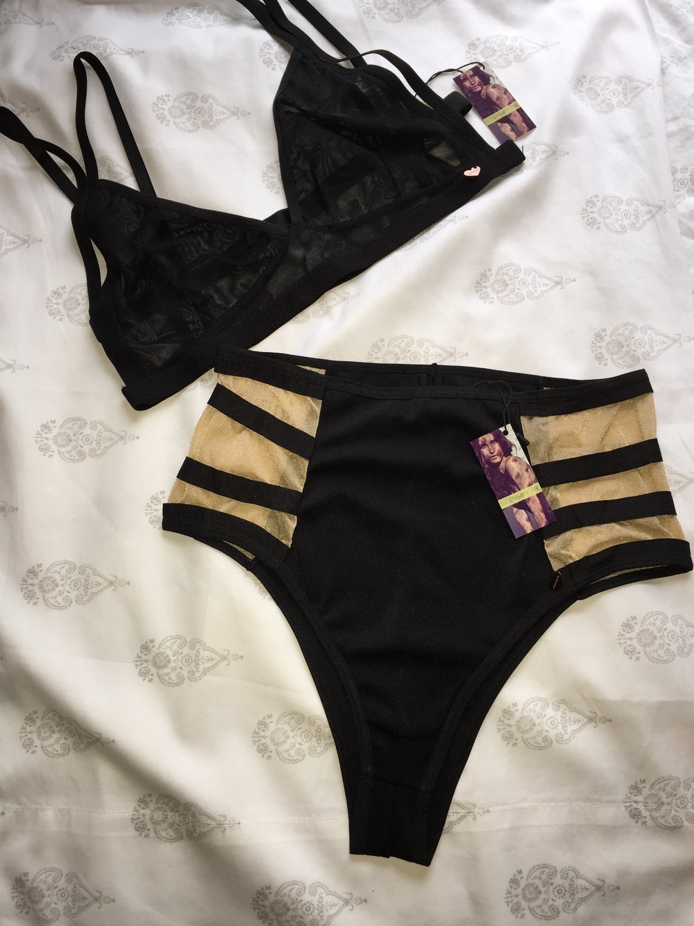 Image of Electric Knicker