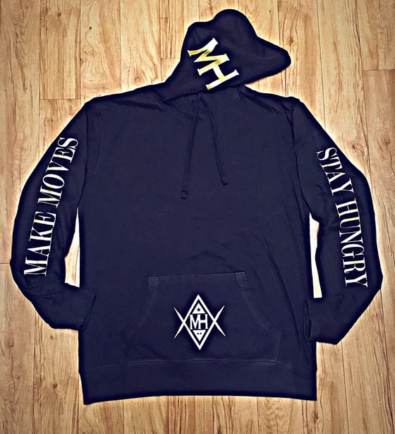Image of MMSH LIGHT FITTED HOODIE