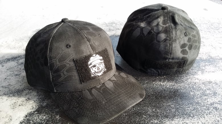 Image of Fitted Cap with Kryptek Typhon pattern