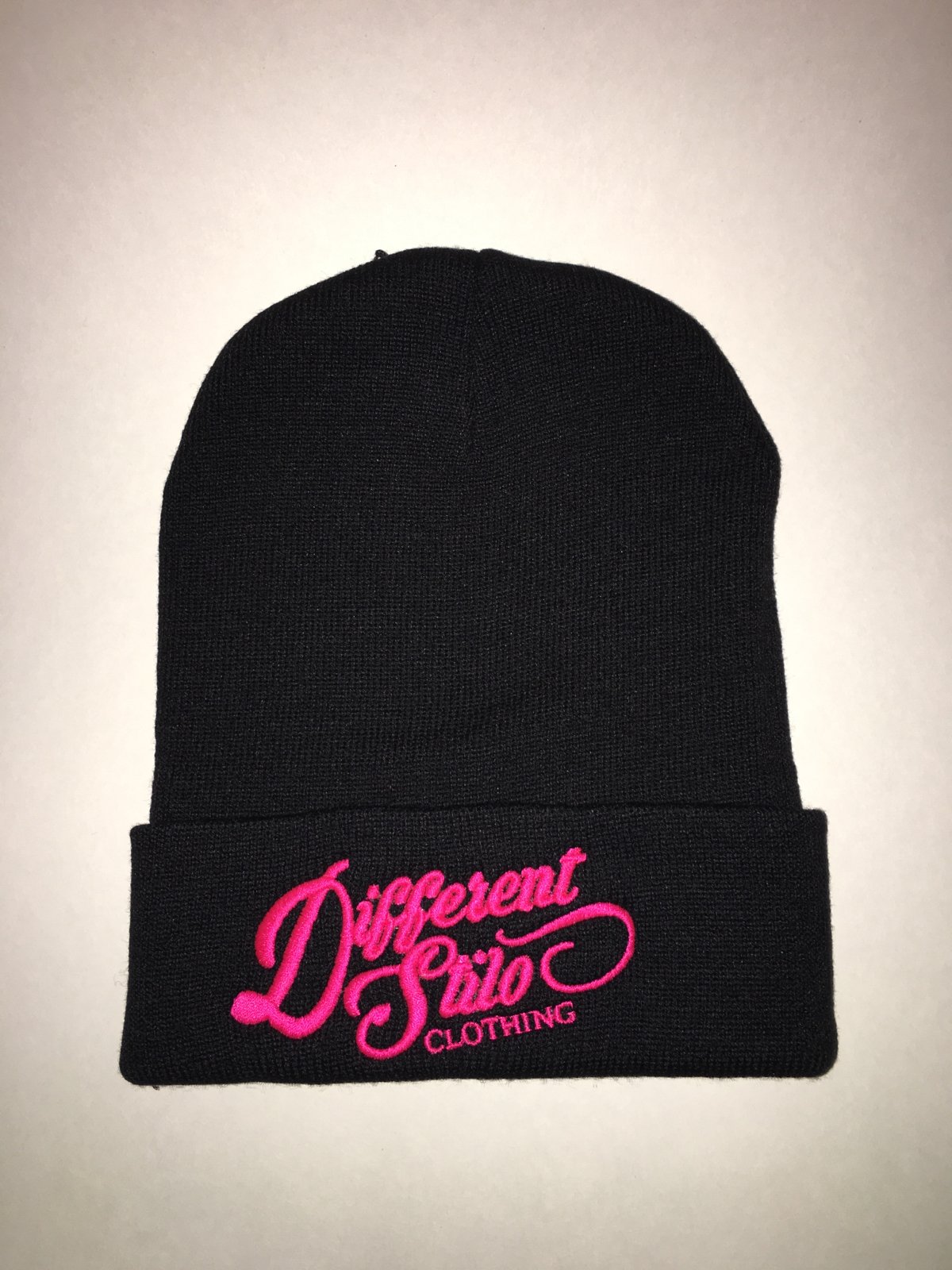 Image of Different Stilo "Black & Pink" Beanie