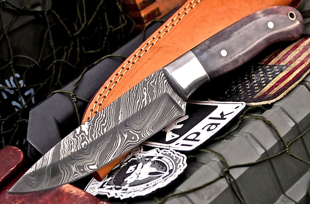 Image of Damascus Beautiful Exotic Bone Hunter Skinner Knife