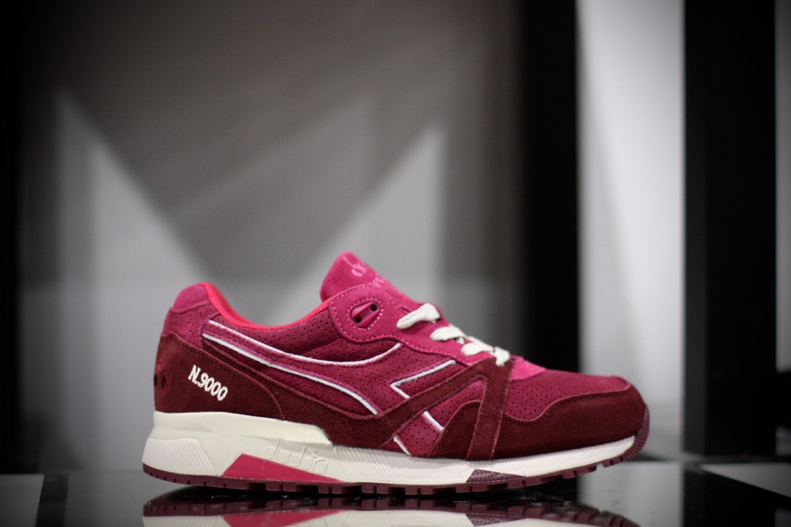 diadora n9000 red beet