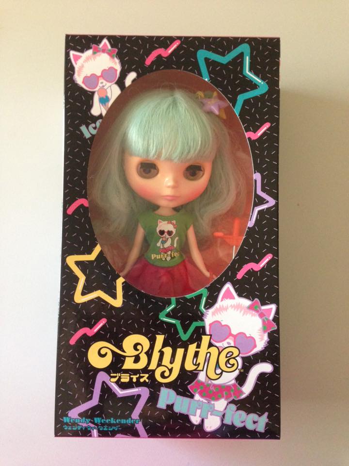 Image of Blythe doll - Wendy Weekender