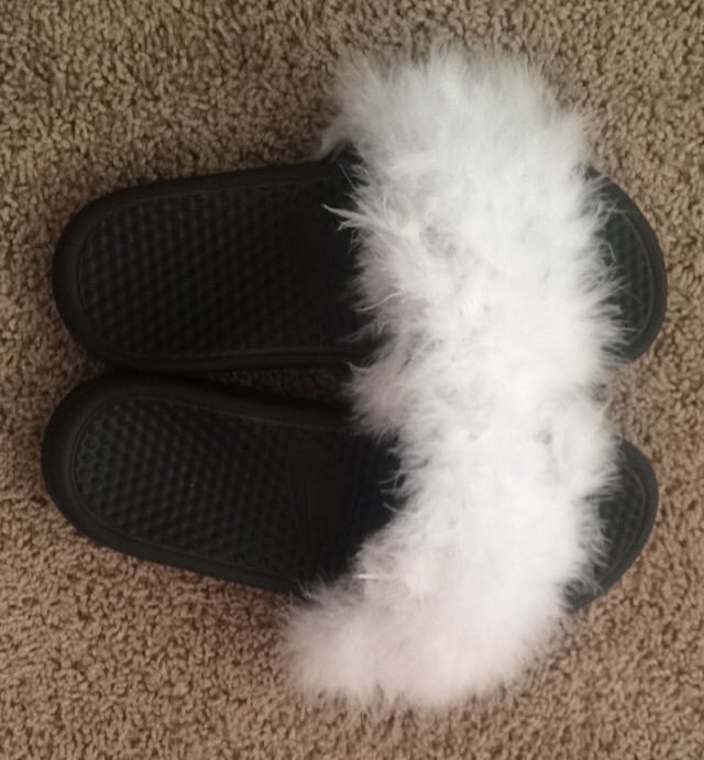 nike fuzzy slides