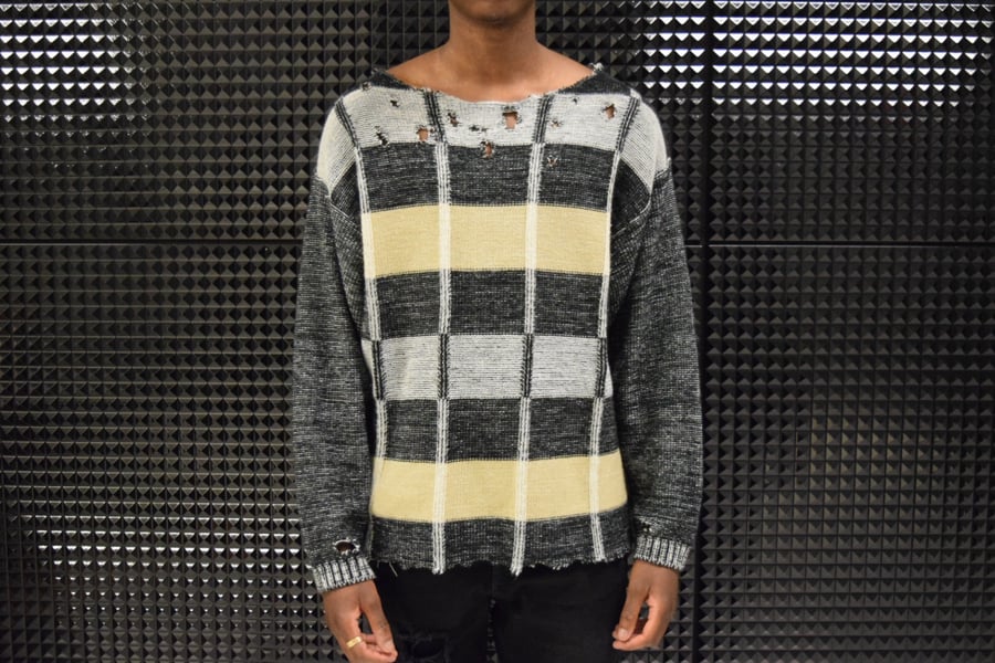 Image of Bateau Neck Distressed Sweater - Off White