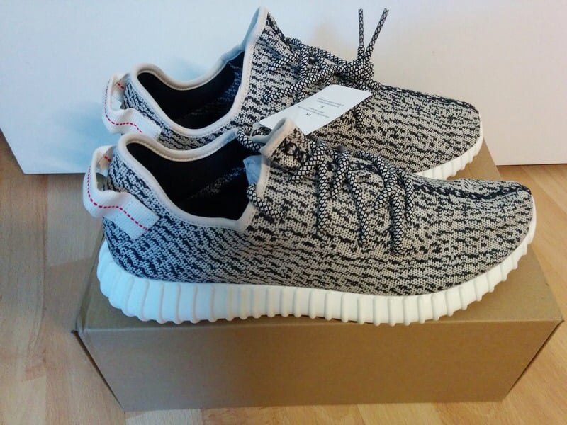 Yeezy boost 350 turtle best sale dove v2