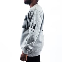 Image 4 of ‘Largelogo’ Crewneck (Grey)