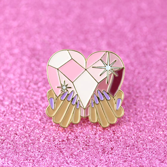Image of NAILgasm 2 LIMITED EDITION "Queen of Hearts" Pin