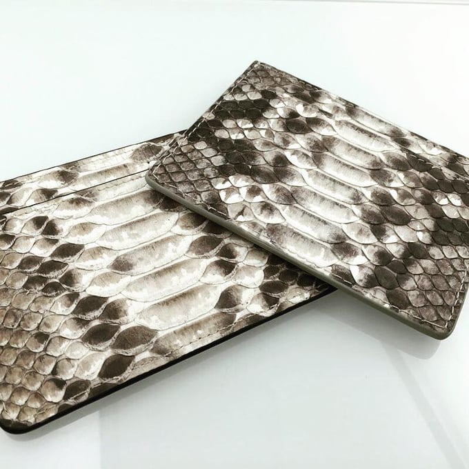 Image of NATURAL PYTHON LEATHER CARD HOLDER