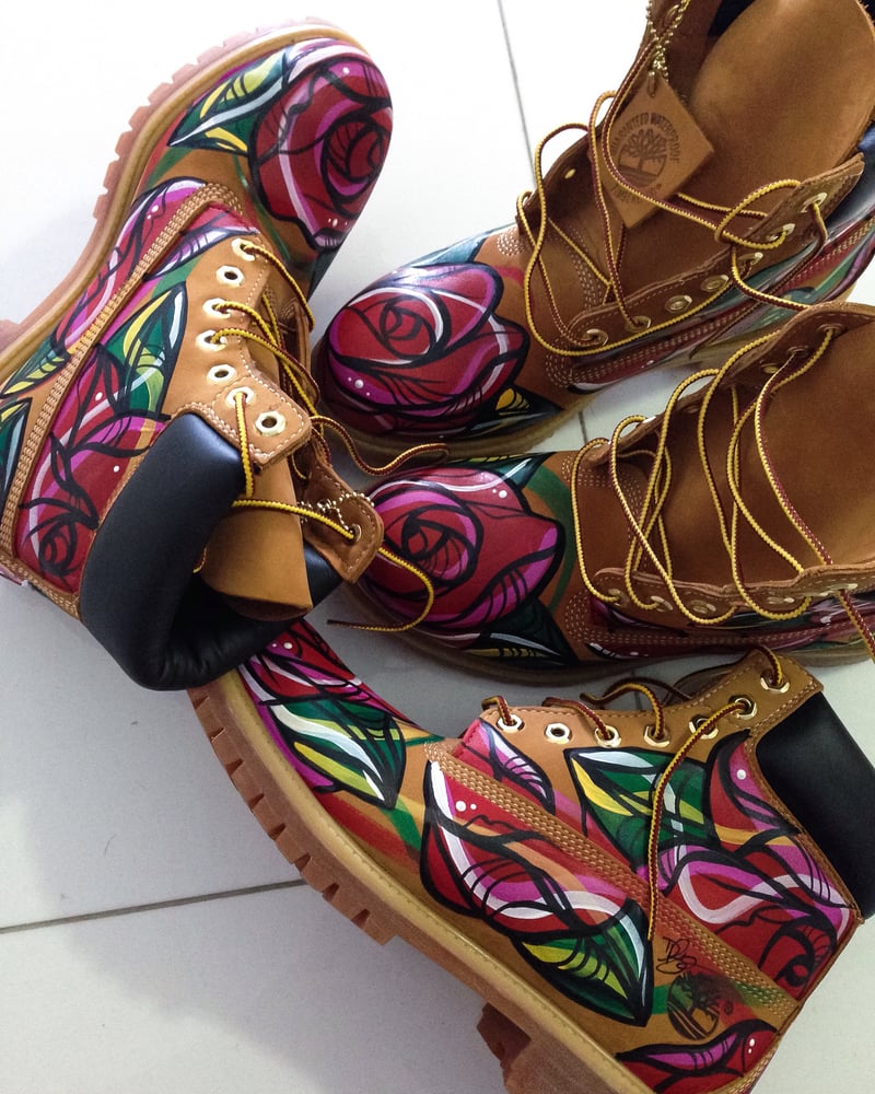 Image of CLASSIC HANDPAINTED OG TIMBERLANDS (WHEAT)