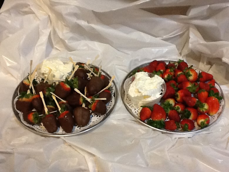 Image of Gourmet Hand-Dipped Strawberries