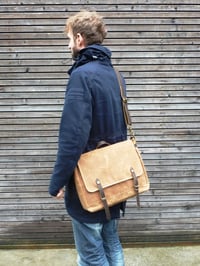 Image 3 of Messenger bag in waxed canvas / Musette with adjustable shoulderstrap UNISEX