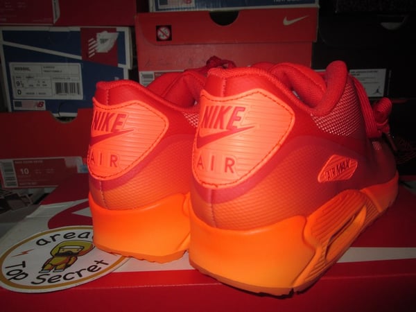 Air Max 90 Hyperfuse WMNS QS "City Pack: Milan" - areaGS - KIDS SIZE ONLY
