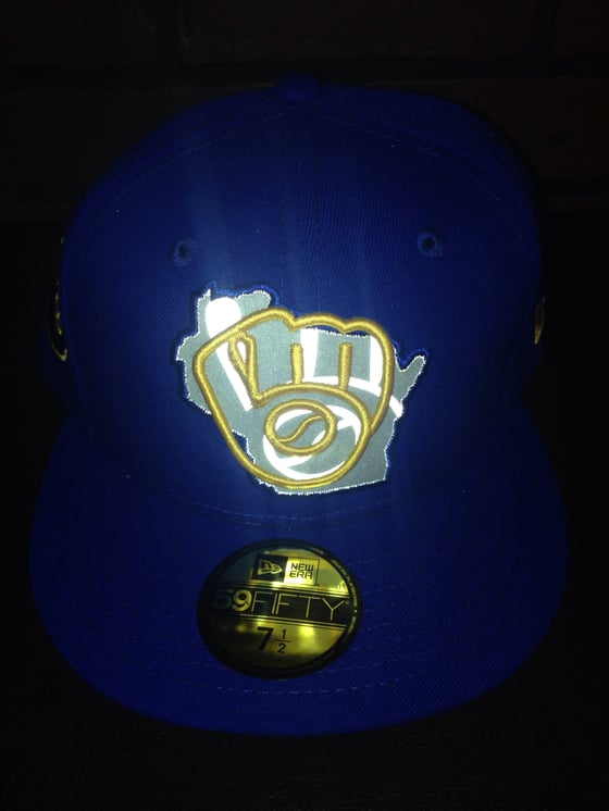 Image of New Era Milwaukee Brewers 3M Fitted
