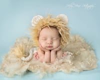 Image 4 of Nest of Curls Blanket - vintage collection