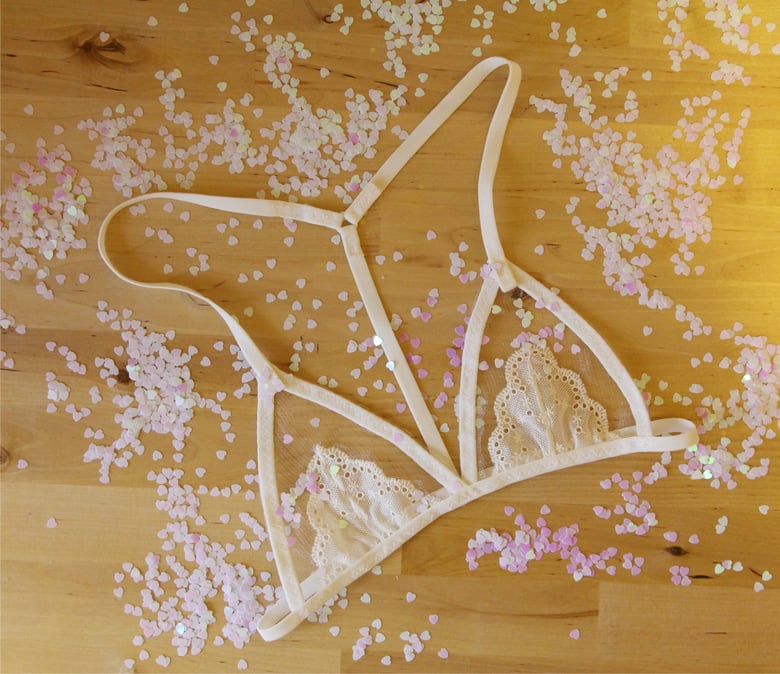 Image of Cream Bra