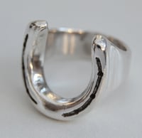 Image 3 of Solid Silver 'Oss Shoe Ring