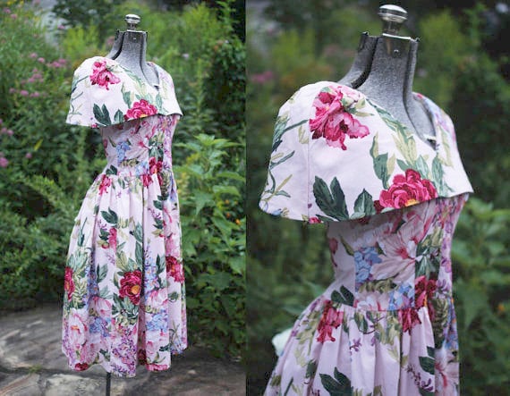 VINTAGE PINK FLORAL ROMANTIC TEA DRESS WITH CAPELET COLLAR OLD