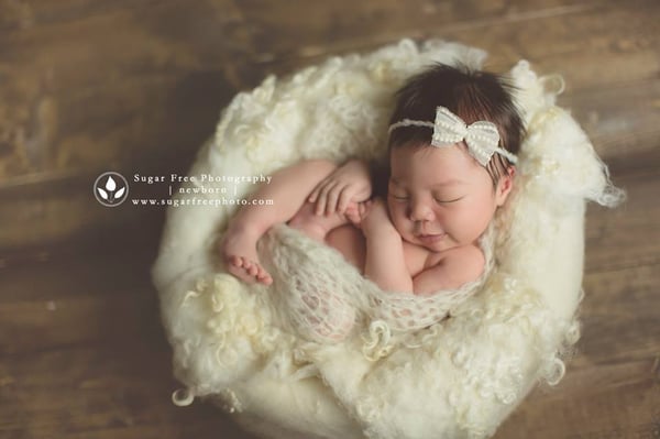 Image of Nest of Curls Blanket - IVORY 